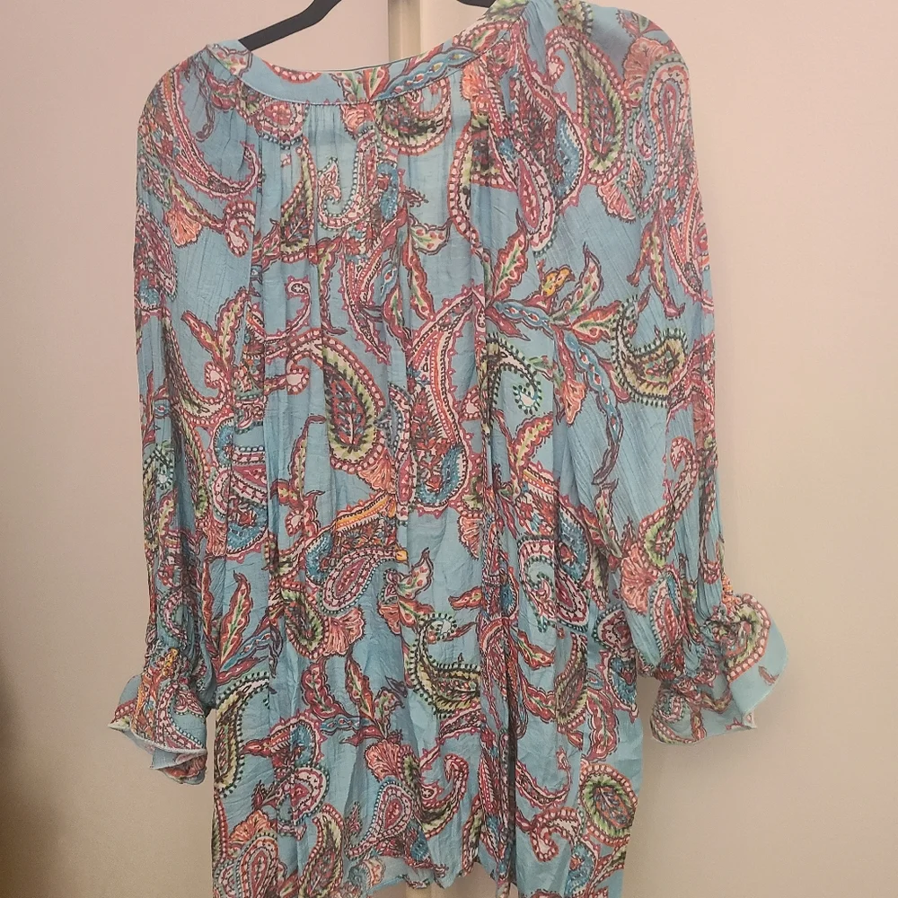 Floral top - Picture 3 of 3